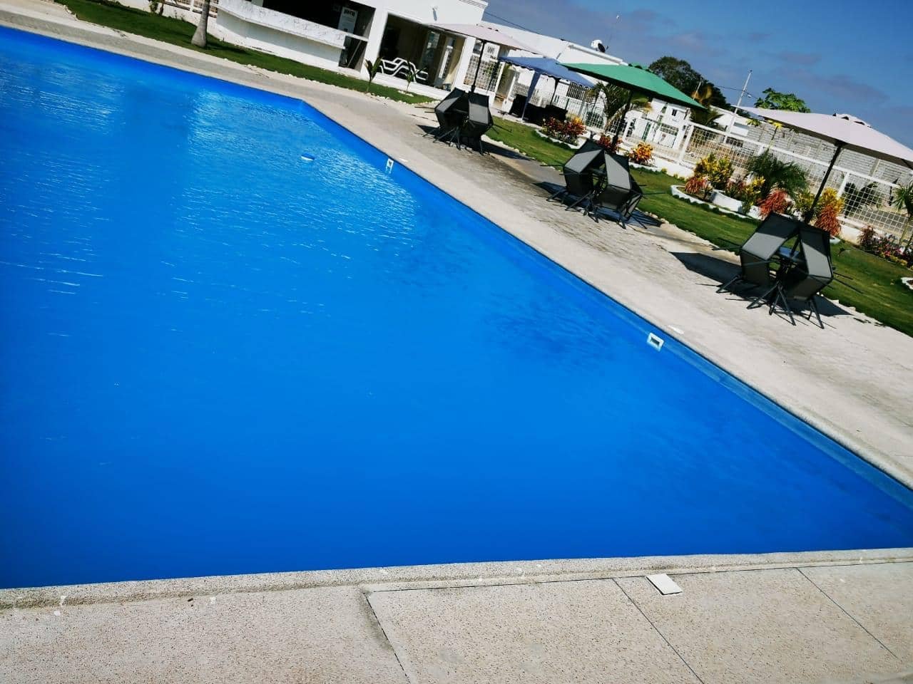 proyecto - casas de playa en guayaquil- con piscina